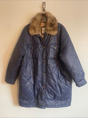 Aerie Quilted Lightweight‎ Parka size Large